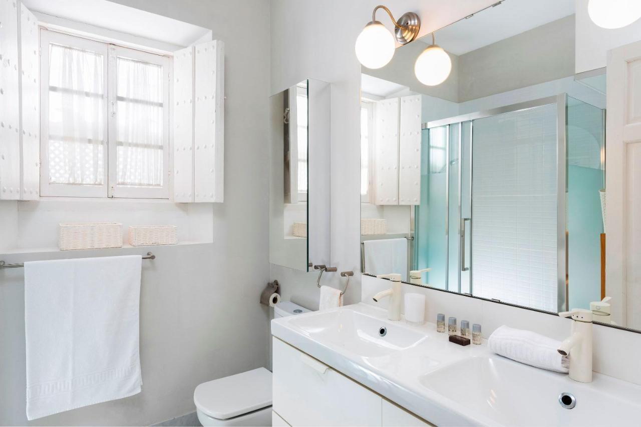 Genteel Home Pasaje Santa Cruz Σεβίλλη Εξωτερικό φωτογραφία